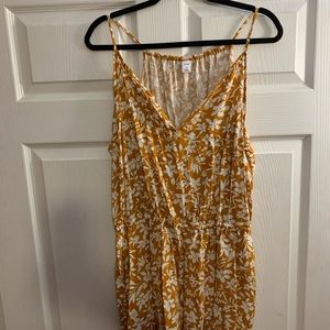 Floral shorts romper